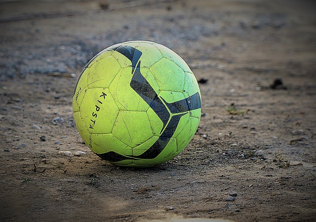 情一波三折 情一波三折